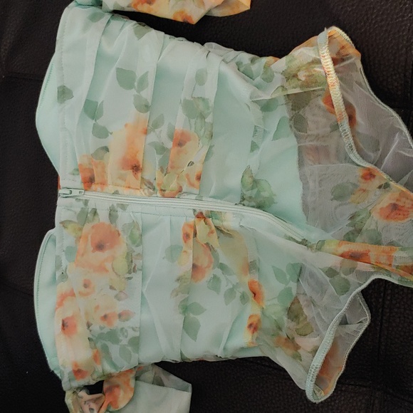 Mint corset top bodysuit with flowered overlay, off shoulder netting Size xs - Picture 4 of 5